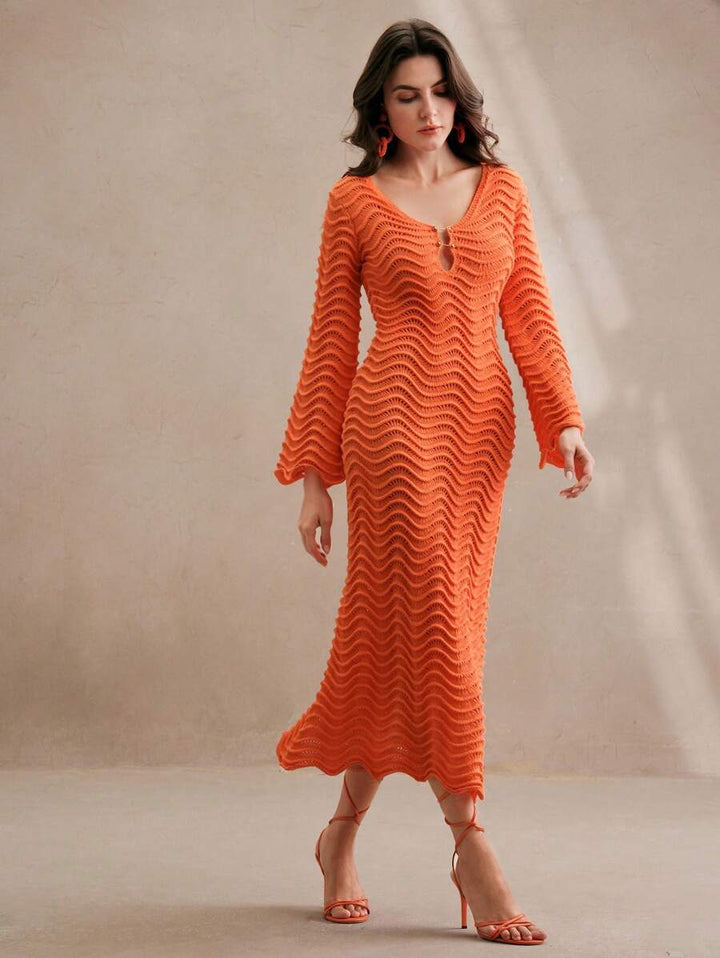 Edith™ | Sculpted Wave Strickkleid