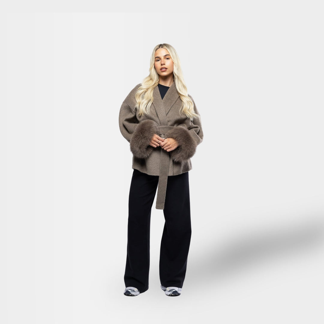 Dorentina ™ | Luxuriöser Wintermantel