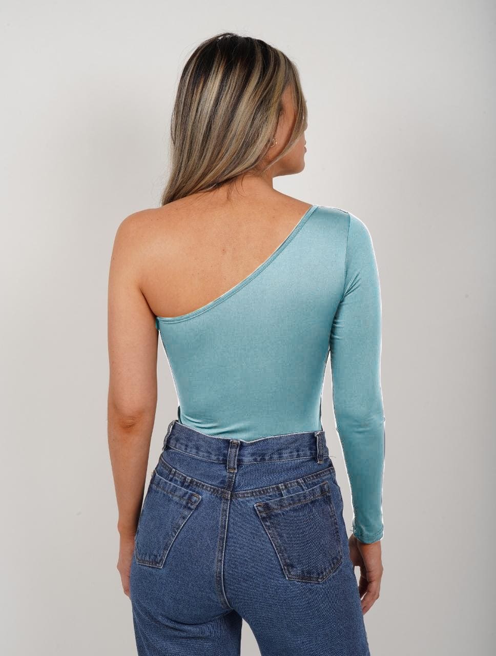 Deravyn™ | Ein-Schulter Bodysuit