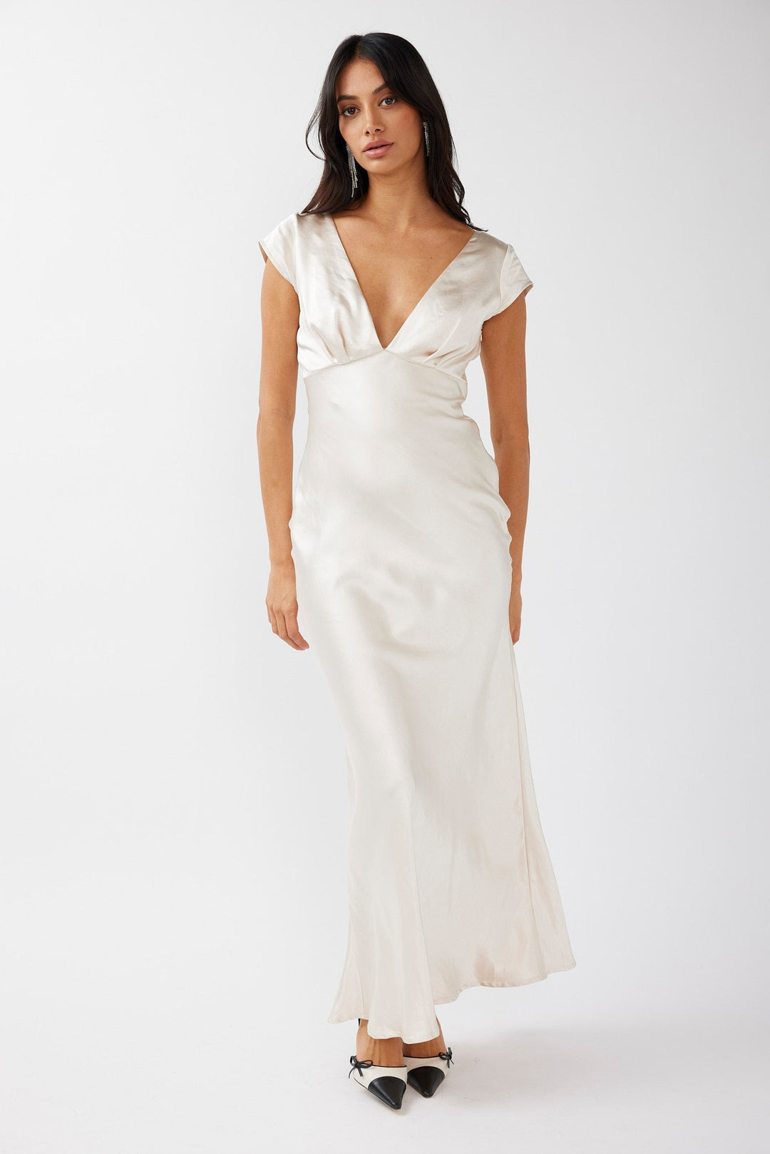 Roxie™ | Midi-Kleid mit V-Ausschnitt und gedrehtem Rücken