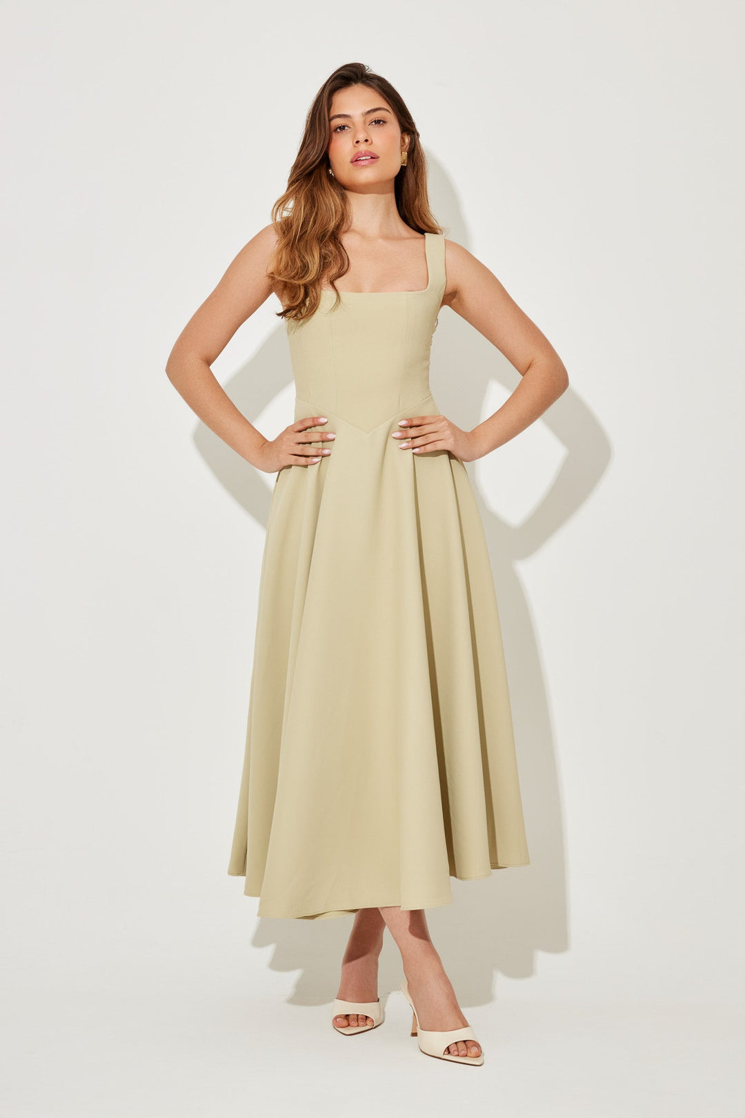 Amelia™ | Zeitloses Fließendes Midi-Kleid