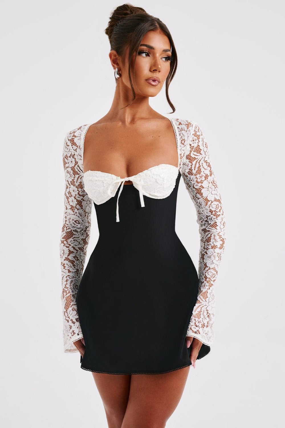 Lina™ | Verspieltes Minikleid