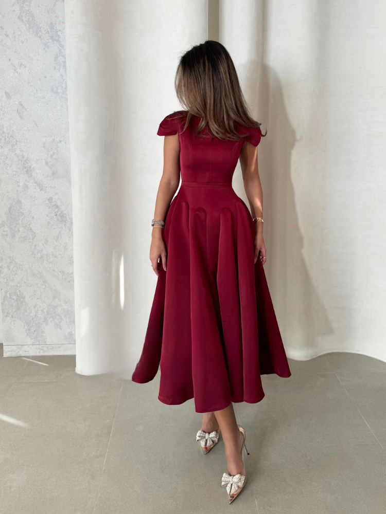 Elora™ | Plissiertes Midi-Kleid
