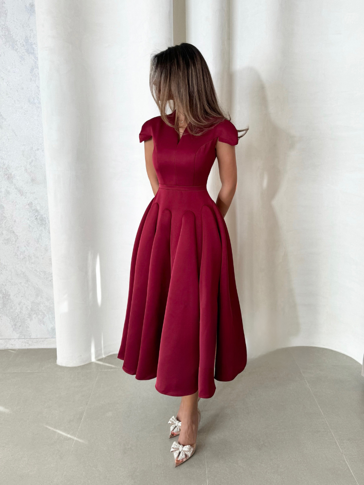 Elora™ | Plissiertes Midi-Kleid