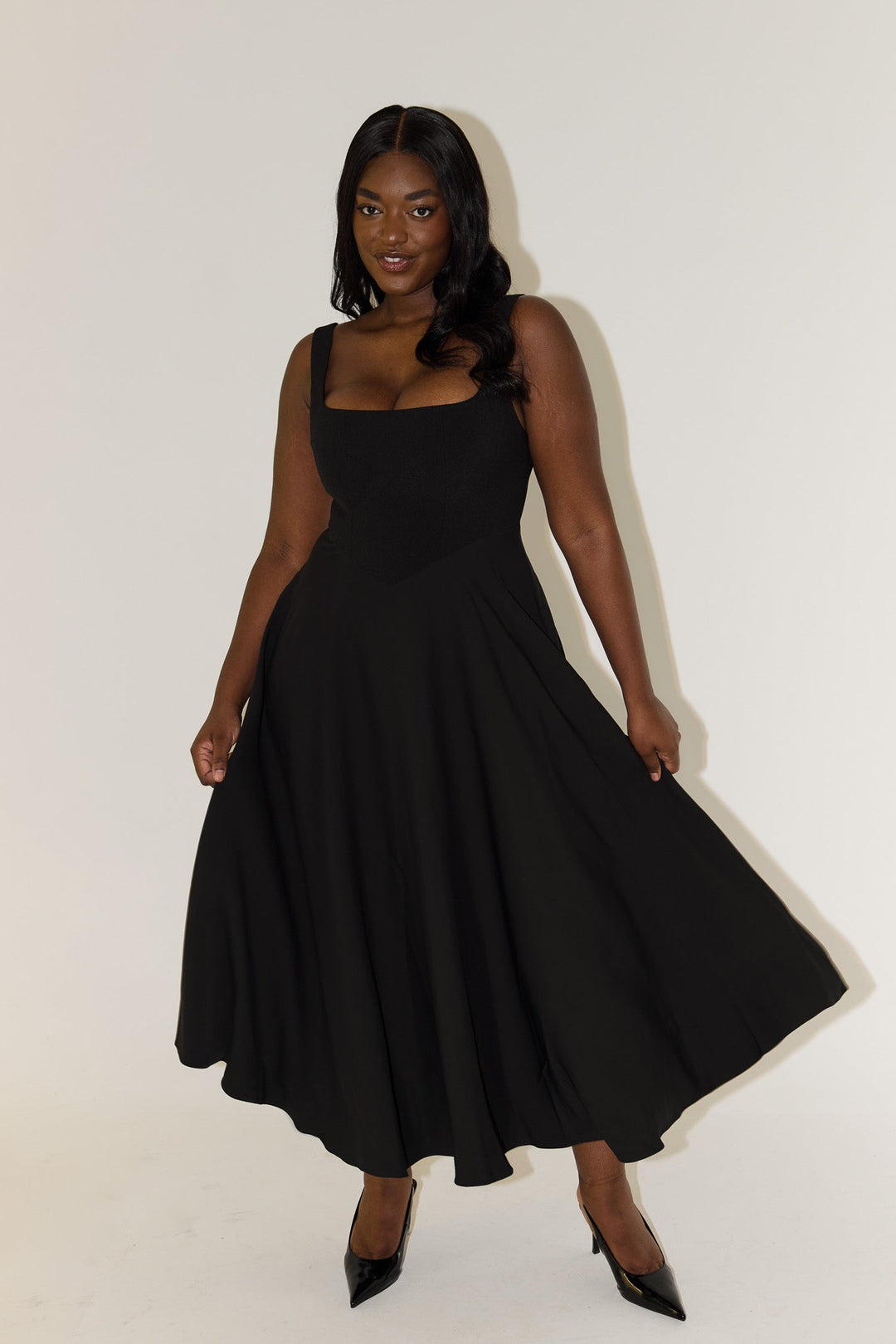 Amelia™ | Zeitloses Fließendes Midi-Kleid