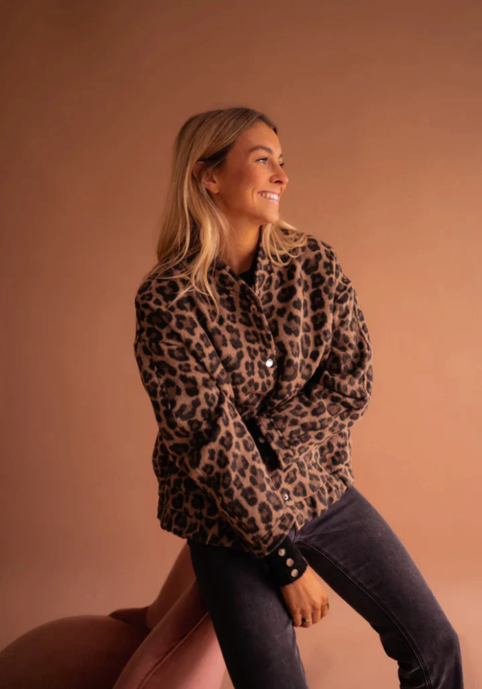 Quenla™ | Kühne Leopardjacke