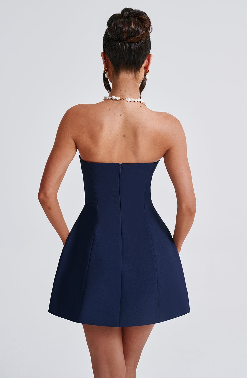 Eloise™ | Sculpted Strapless Mini Kleid