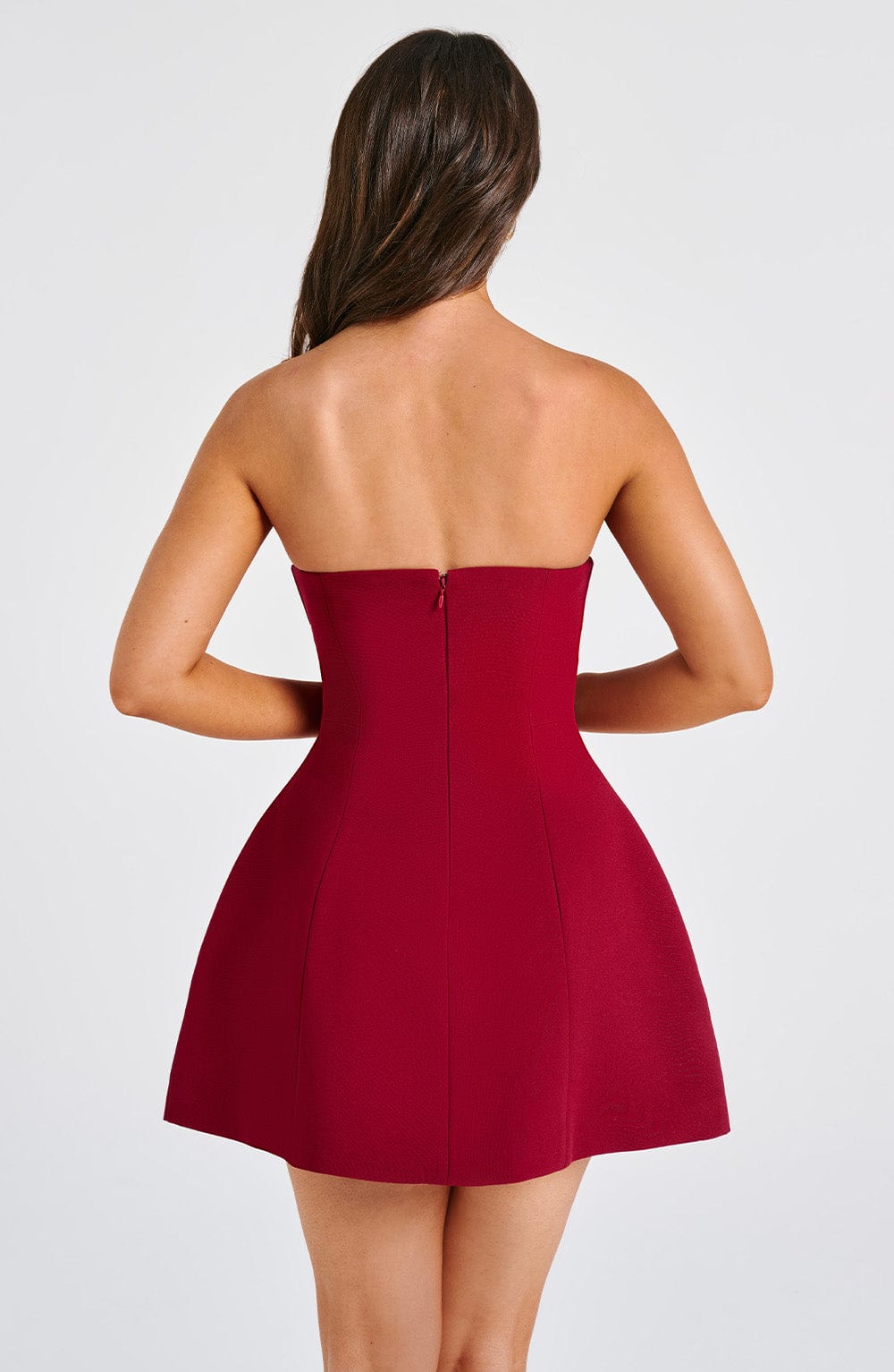 Eloise™ | Sculpted Strapless Mini Kleid