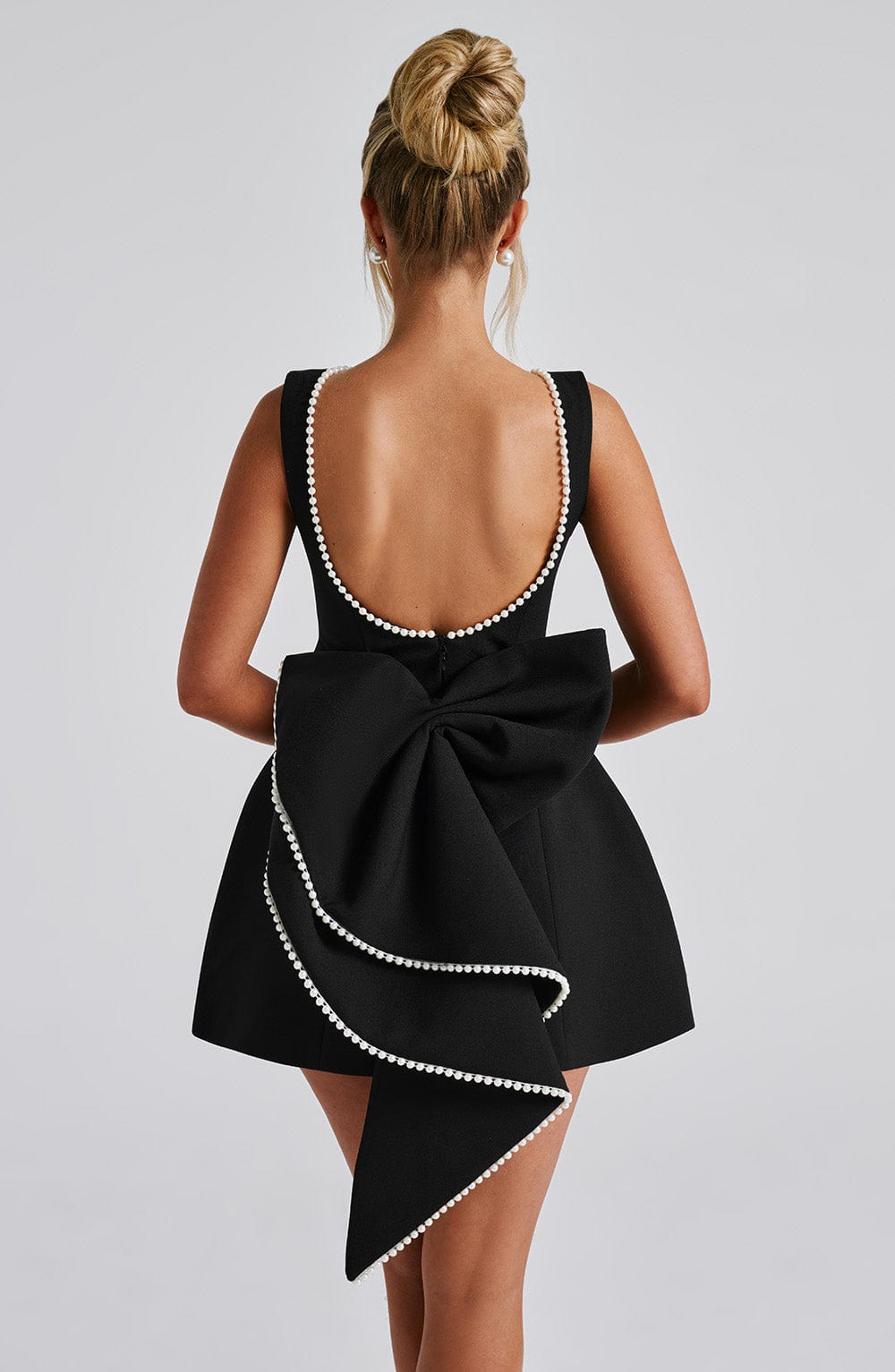 Elle™ | Perlen Schleife Mini Kleid