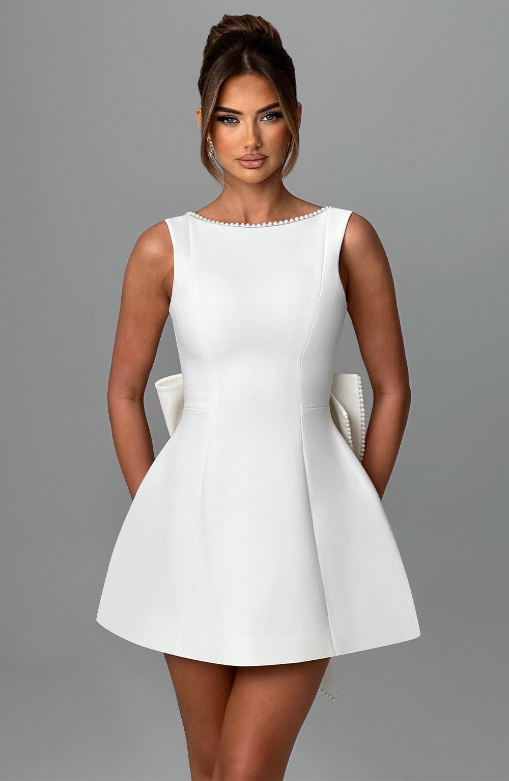 Elle™ | Perlen Schleife Mini Kleid