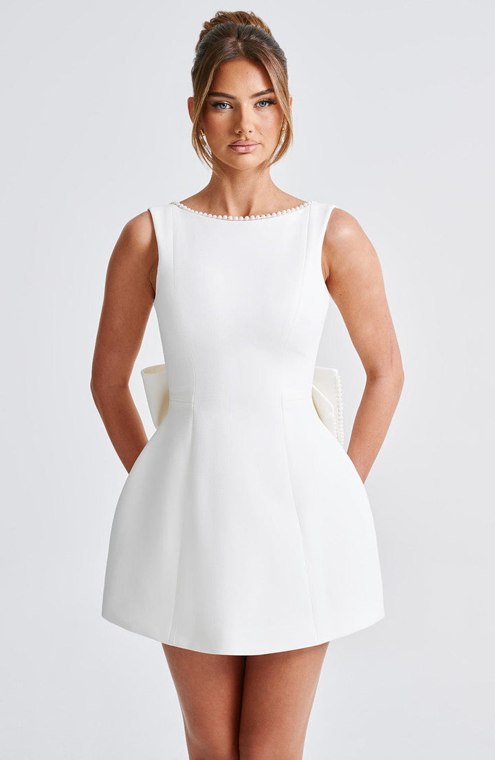 Elle™ | Perlen Schleife Mini Kleid