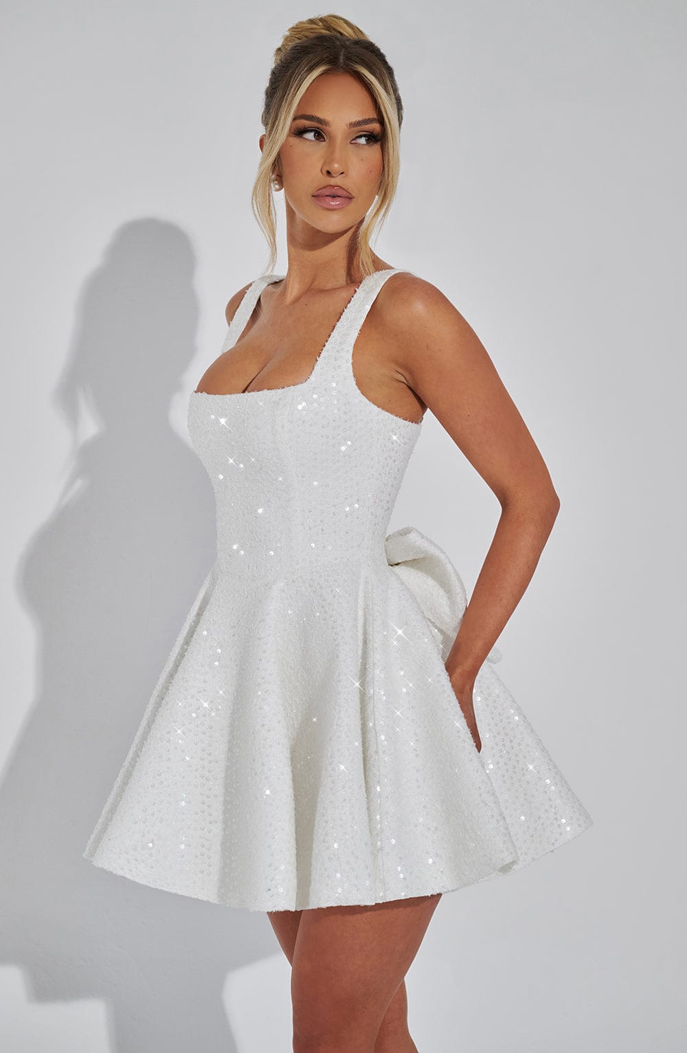 Luniva™ | Fliegenkleid Mini