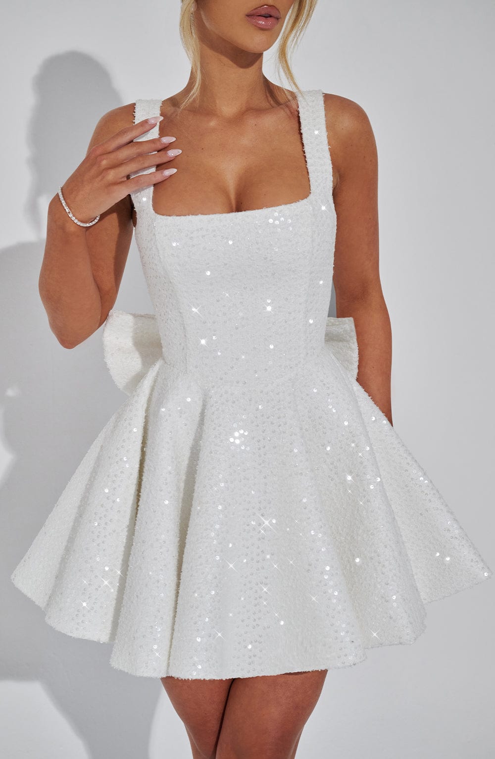 Luniva™ | Fliegenkleid Mini