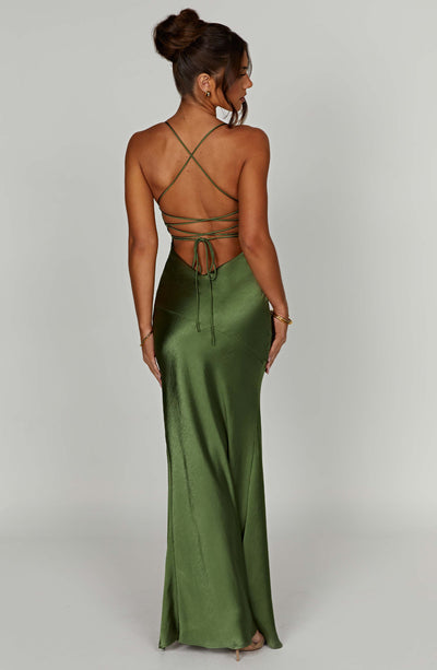 Amara™ | Satin Schlitz Maxi Kleid